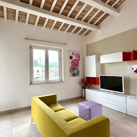 شقة S023 - Sirolo, Magnifico Trilocale Design Con Terrazzo المظهر الخارجي الصورة